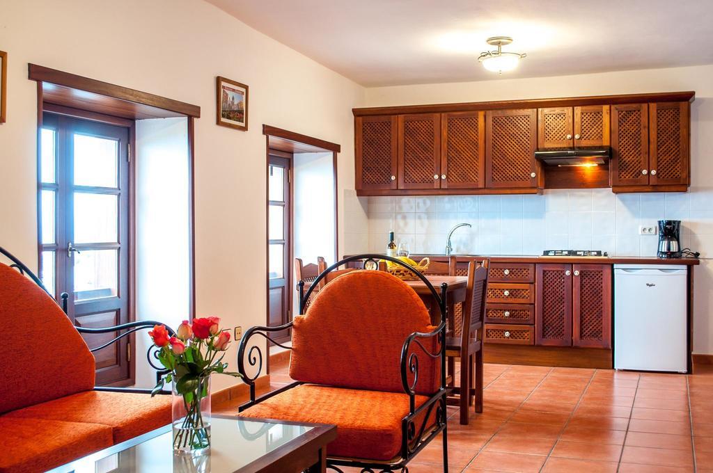Holidaynorthtenerife Caserio Rural Los Charcos Icod De Los Vinos Chambre photo